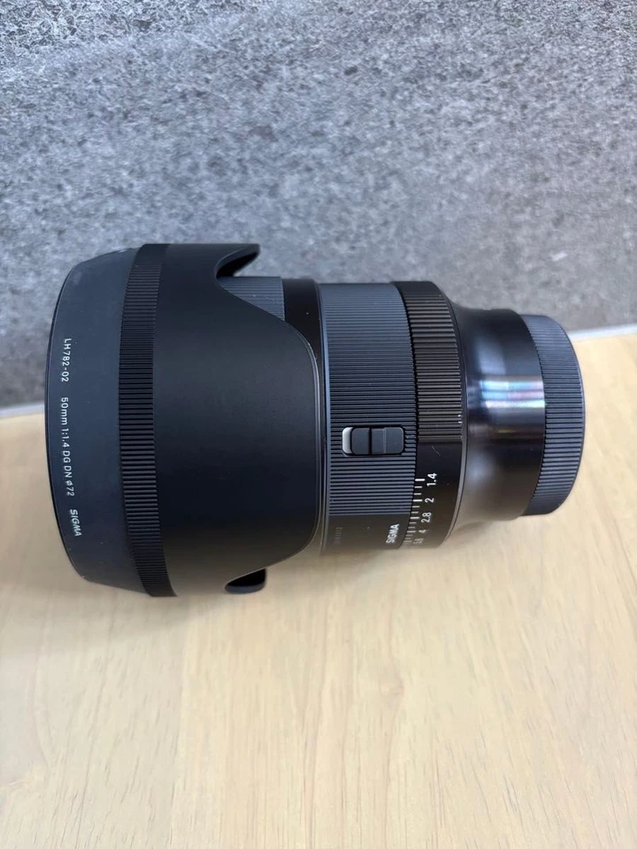 SIGMA 50mm F1.4 DG DN Art para Sony E Mount con Caja, Estuche y Tapas Japón | Casi Como Nuevo Foto 2 de 4