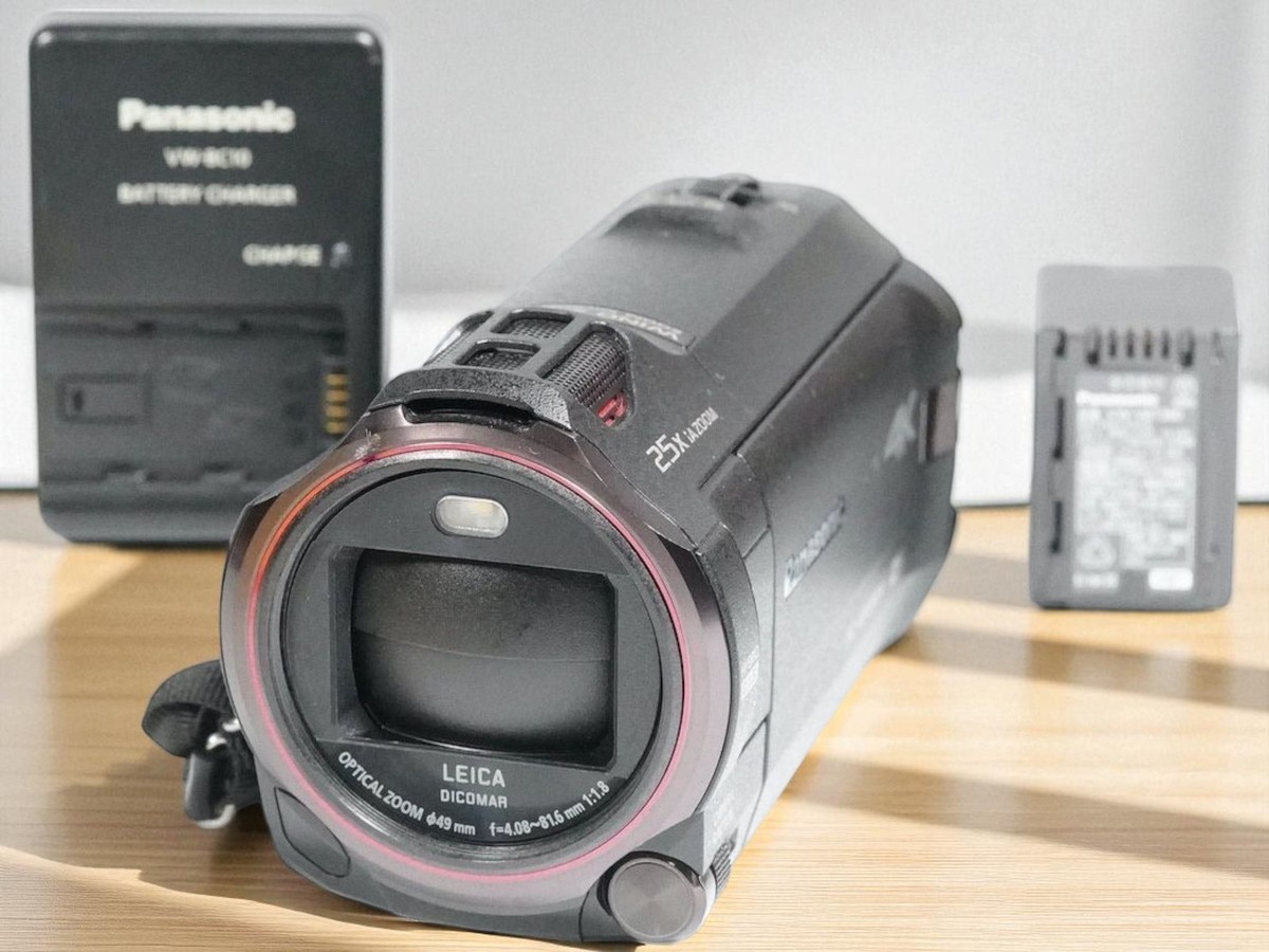 Panasonic HC-WX990M Digital 4K Video Camera Black with Panasonic HC-WX990M Digital 4K Video Camera Black with
