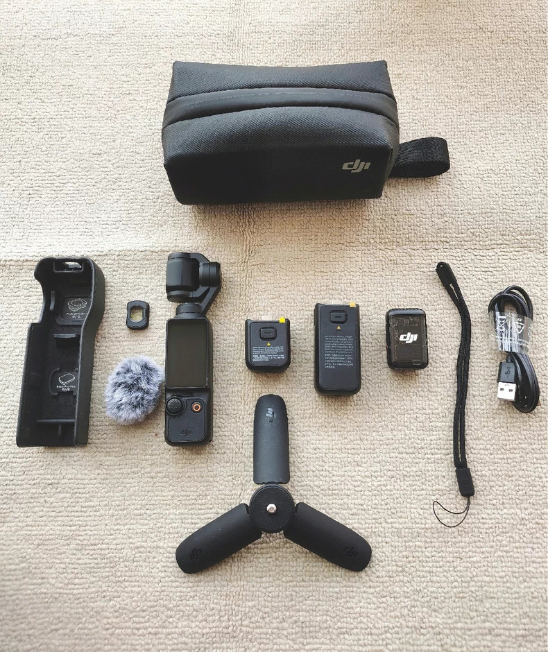 DJI Osmo Pocket 3 Creator Combo Gimbal Camera Handheld 3-axis