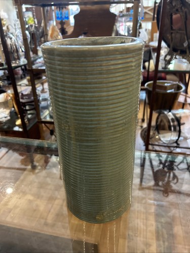 Zanesville Stoneware Pottery Homespun #4010 Green over Tan Ring 10"Cylinder Vase - Picture 3 of 5