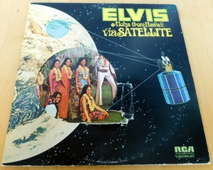 Elvis-Aloha-From-Hawaii-via-Satellite-1972-RCA-VPSX-6089-2-LP-Vinyl-Record-Album