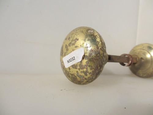 Vintage Brass Door Knobs Handles Old - Picture 2 of 13