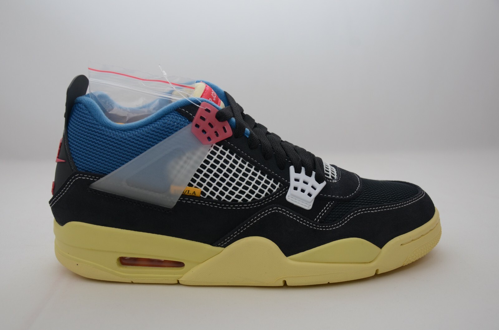 Air Jordan 4 Retro SP Union Off Noir Men's Size 11 New in Box DC9533 001  194500712027 | eBay