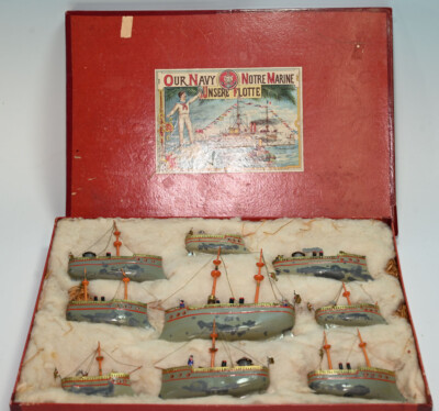 uraltes Uebelacker Set ''Unsere Flotte'' * 9 deutsche Marine Schiffe * vor 1900
