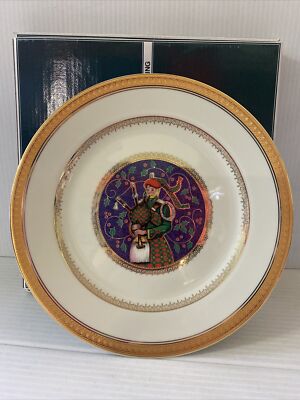 Mikasa Twelve Days Of Christmas Eleven Pipers Piping 9” Accent