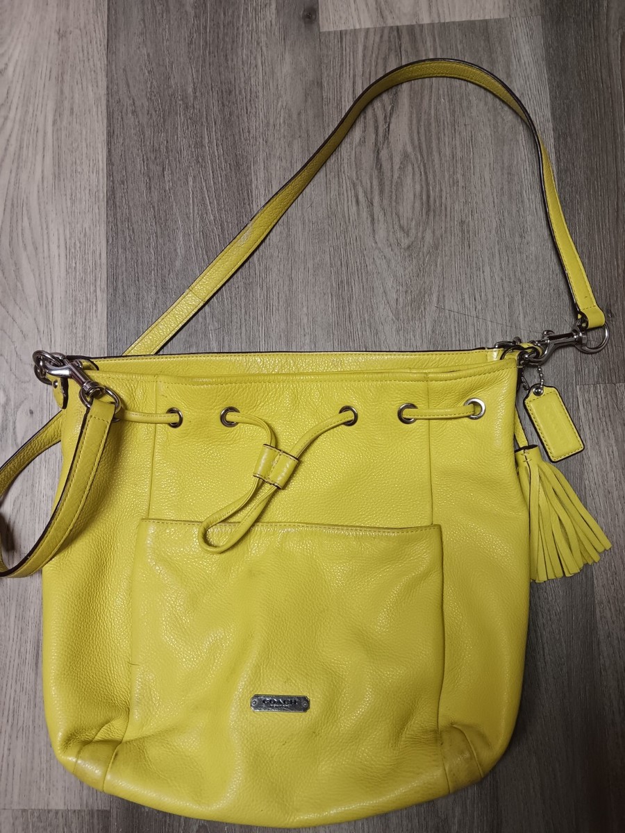 Coach Avery Bucket Drawstring Purse Handbag Yellow Leather Coach Avery Bucket Drawstring Purse Handbag Yellow Leather