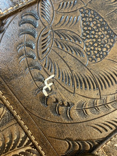 T. Saldivar Custom Leather Purse - Picture 4 of 11