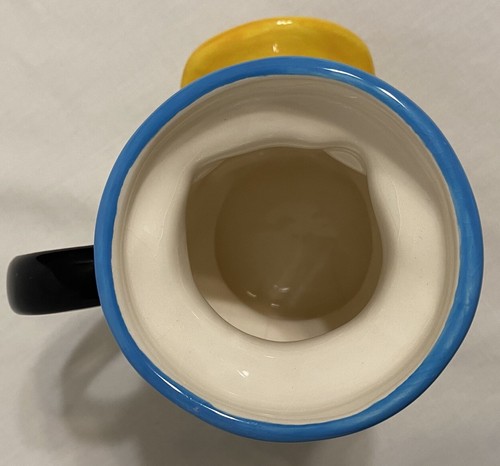 Vintage Walt Disney Smiling Donald Duck 12oz Coffee Mug 5 Inches Tall - Picture 6 of 9