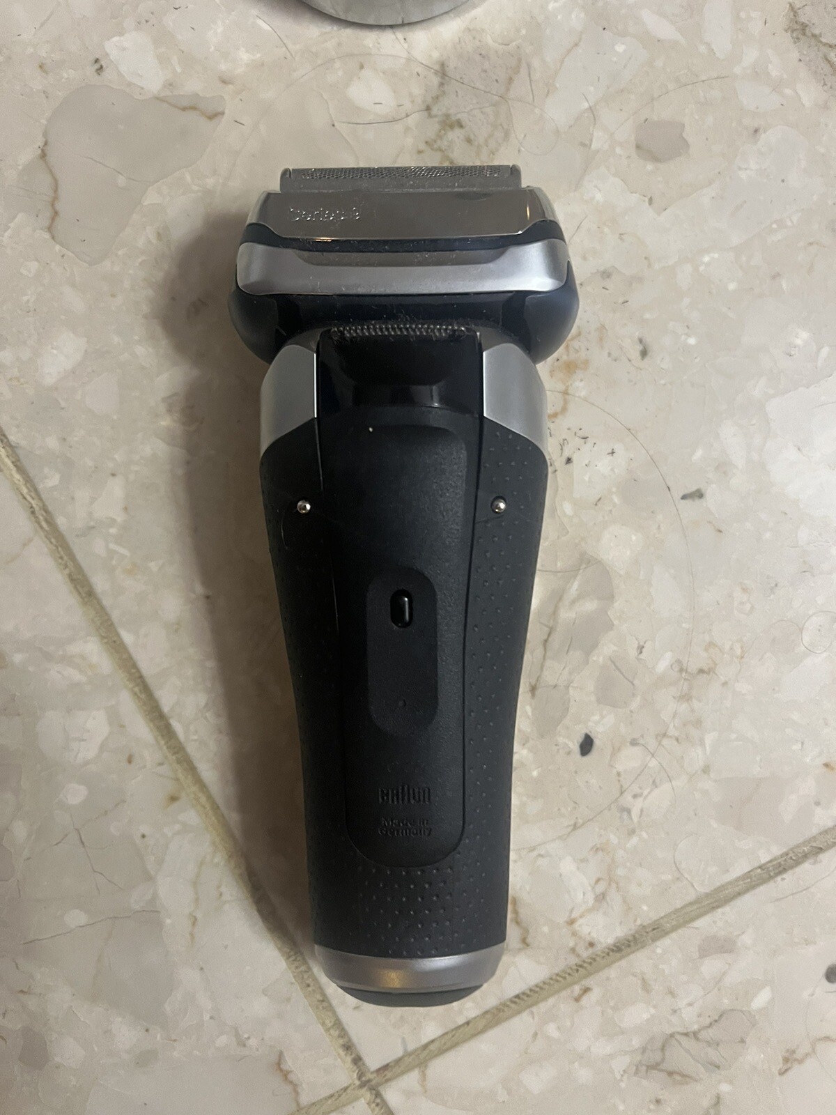 Braun Series 9 9330s Wet & Dry Electric Shaver Kit With Charging Stand