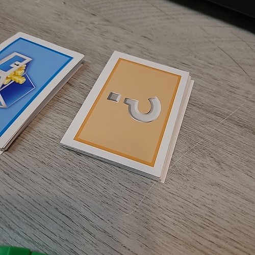 Hasbro Monopoly Roblox 2022 Edition Board Game Replacement Parts - Picture 8 of 24