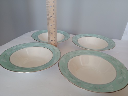 Homer Laughlin Cavalier Eggshell Romance Small Fruit/Dessert Bowls Set of 4 - Picture 2 of 5
