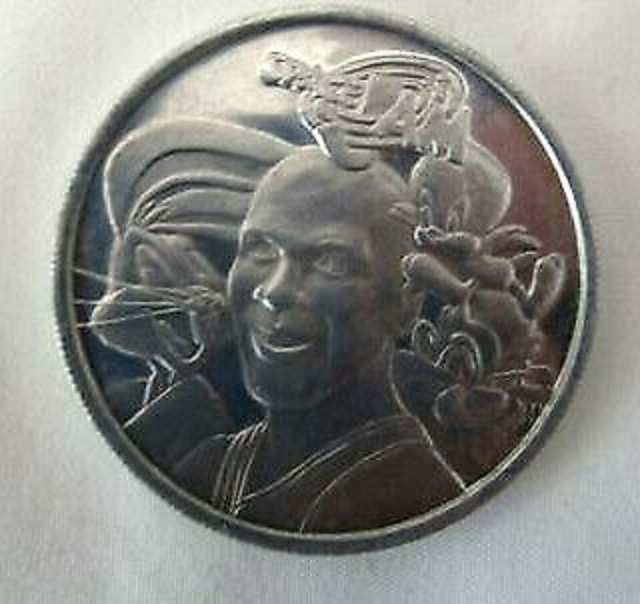 MICHAEL JORDAN 1996 Space Jam Commemorative Silver Clr Coin BULLS Hall