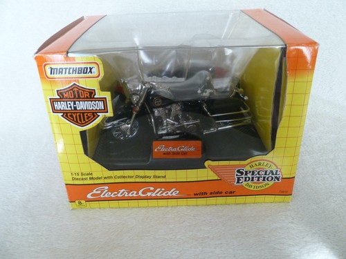Diecast Harley Davidson Electra Glide Special Edition w/Side Car Matchbox #73310 - Picture 13 of 19