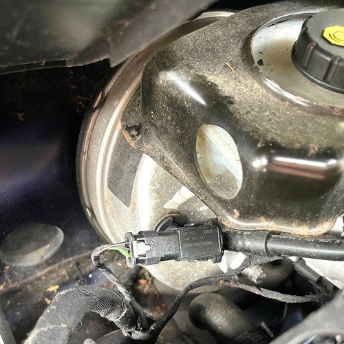 VW Golf Mk7 VII 2.0R 2.0 R Brake Booster Pressure Sensor 5Q0906207 5Q0906207A - Picture 4 of 8