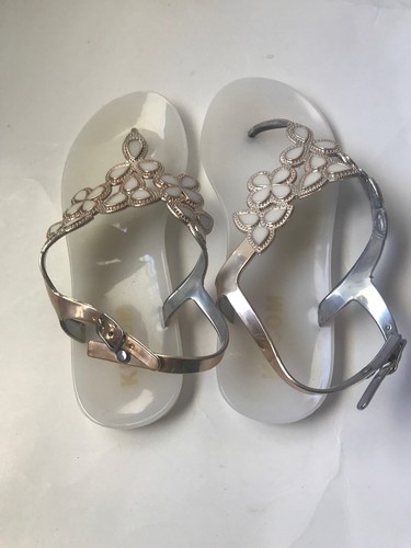 Jelly unbranded T-Strap Sandals Women’s Size 6.5 NWOB gold metallic - Picture 9 of 12