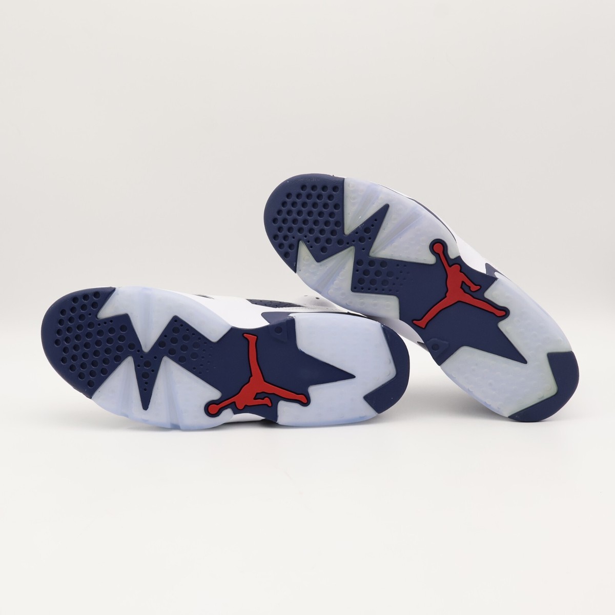 CT8529-164 Nike Air Jordan 6 Retro White and Midnight Navy