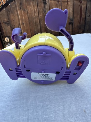 Funzionante al 100%! Salvadanaio robot salvadanaio vintage anni 80 Radio Shack Robie il banchiere - Foto 5 di 7
