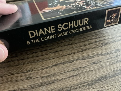 DIANE SCHUUR THE COUNT BASIE ORCHESTRA RARE CONCERT VHS LIVE MUSIC 1987 - Picture 4 of 19
