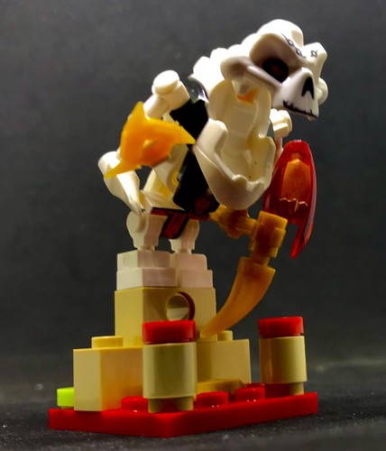 LEGO © PIEDISTALLO + SAMUKAI il BOSS - Foto 7 di 8