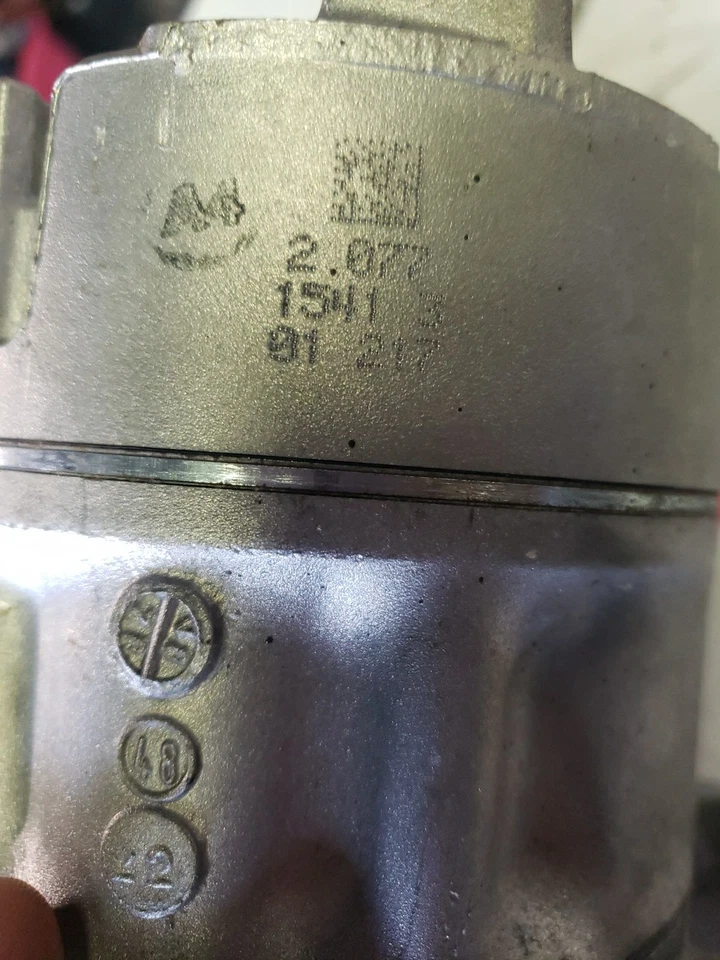 Compresor de aire acondicionado Ford R1234YF Foto 4 de 4