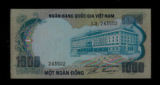 SOUTH VIET NAM( 1 ) BANK NOTE  1000 DONG  ND( 1972)  P 34  ABOUT UNCIRCULATED