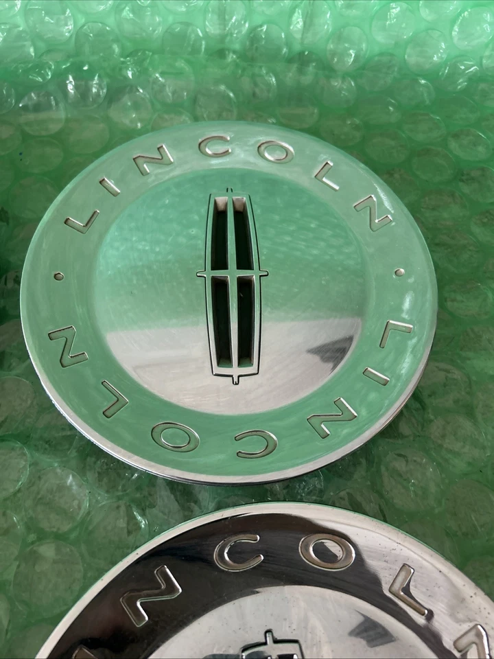 Juego de 4 tapas centrales Lincoln Navigator, cromo, 2002-2008 p/n 2L7J 1A096 AB Foto 4 de 4