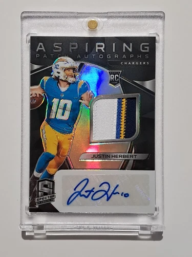 2020 Justin Herbert Spectra Aspiring Rookie Patch Auto #10/35 Jersey Match RC 