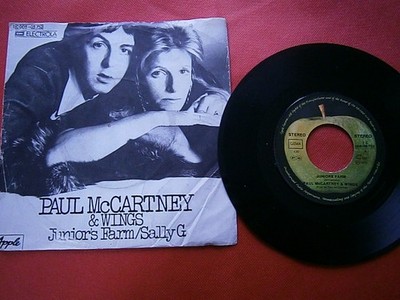 Paul McCartney & Wings   Junior s Farm/Sally G  7'' Vinyl Single