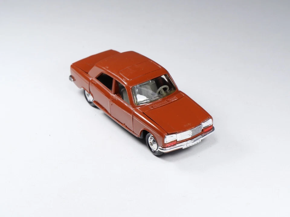 NOREV - 89 - Peugeot 304 - Marron - Boite peu courante - Photo 3/4