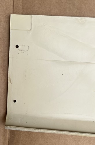 1976-91 OEM USED GMC Jimmy-K5 Blazer “B” Pilar Center Trim Roof Panel #462407 - Picture 6 of 9