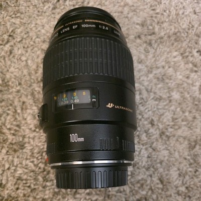 Canon EF 100mm f/2.8 USM Ultrasonic Macro Lens with Front and Rear Caps Nice!