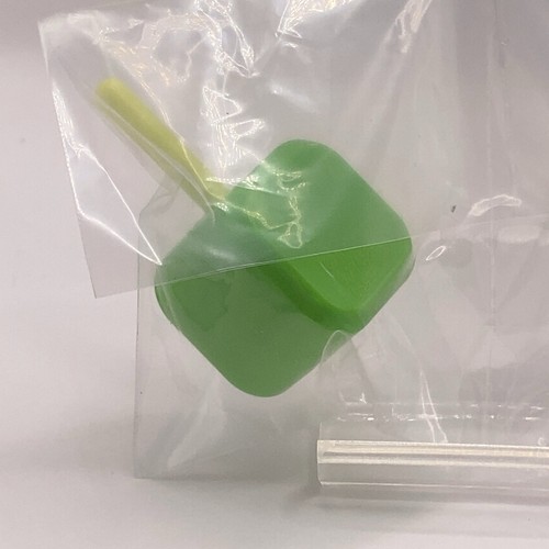 Yoshi Super Mario Bros. Wonder Panel Clip Stand Japan Candy Toy 2025 F/S - Picture 8 of 9