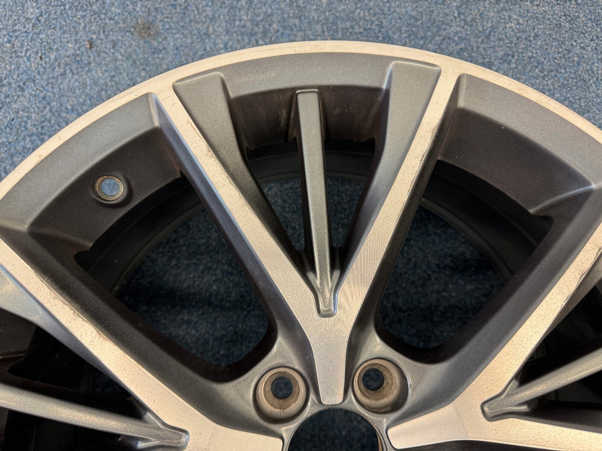 17-20 Volvo S90 V90 19