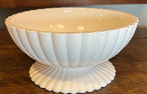 Plato de caramelo abierto vintage Jeannette rosa vaso de leche - Imagen 4 de 6