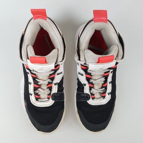 Boy's NIKE 'Air Jordan Jumpman' Sz 5Y BBall Shoes White Black | 3+ Extra 10% Off - Picture 3 of 9