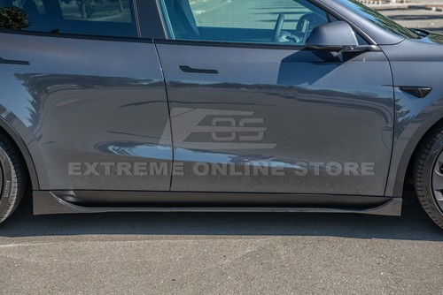 Falda lateral con divisor de labios frontales negra brillante para 20-up Tesla Model Y | Rendimiento - Imagen 9 de 12