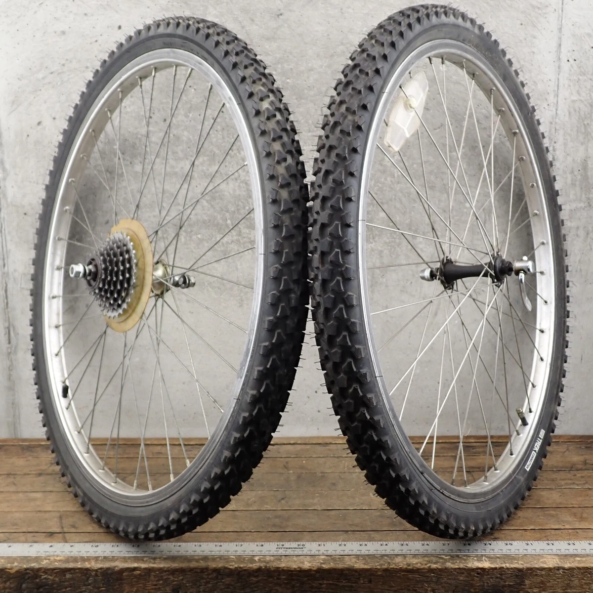 Vintage Araya Wheel Set 26