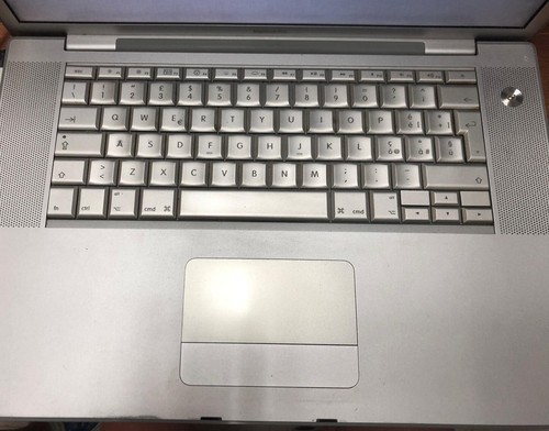 Apple Macbook Pro 15" del 2008, funzionante no batteria e alimentatore - Photo 2/4