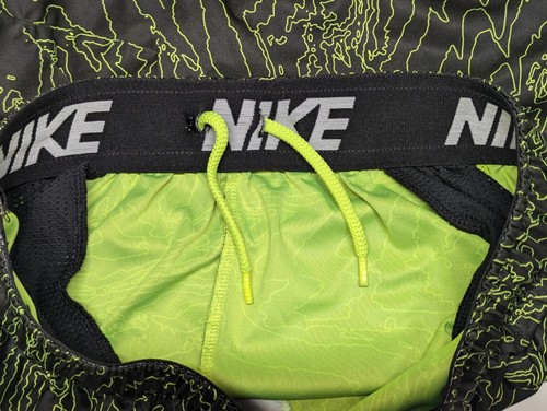 Nike Boy's YMD Black/Neon Yellow Squiggle Dri-Fit Training Shorts Size XL - Picture 4 of 9