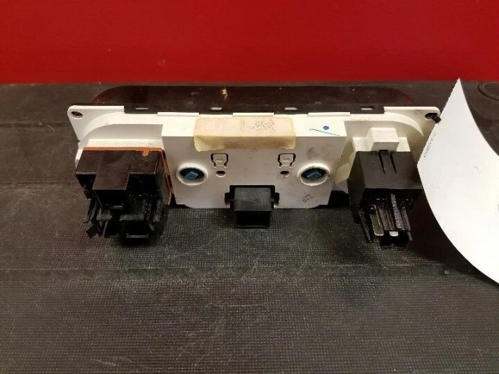 Ford Explorer 2002-2005 unidad de control de temperatura climática calefacción aire acondicionado Foto 2 de 4