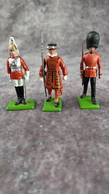 Vintage Spielzeug Metall Royal Guard, Beefeater, Horse Guard, Britains 70er Jahre