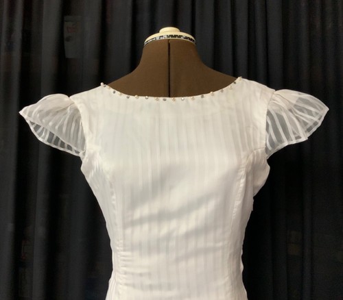 Deco inspired White Beaded Wedding Gown - Petite - Picture 6 of 6