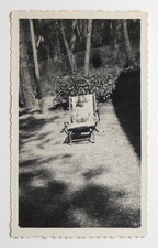 Enfant allongé transat soleil repos content - Photo ancienne snapshot