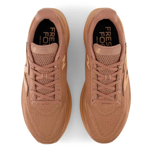 New Balance Fresh Foam 1080　税込17600円 Amazon.com | New Balance Women's Fresh Foam 1080 V8 Running