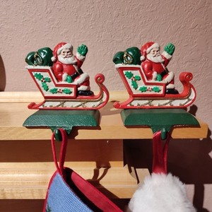 2 Cast Iron Stocking Hangers Santa In Sleigh Midwest Importers Taiwan With Boxes