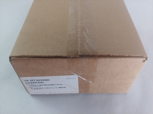 New Toshiba IPT2020-SD 20 Button LCD IP Speakerphone - Picture 2 of 6