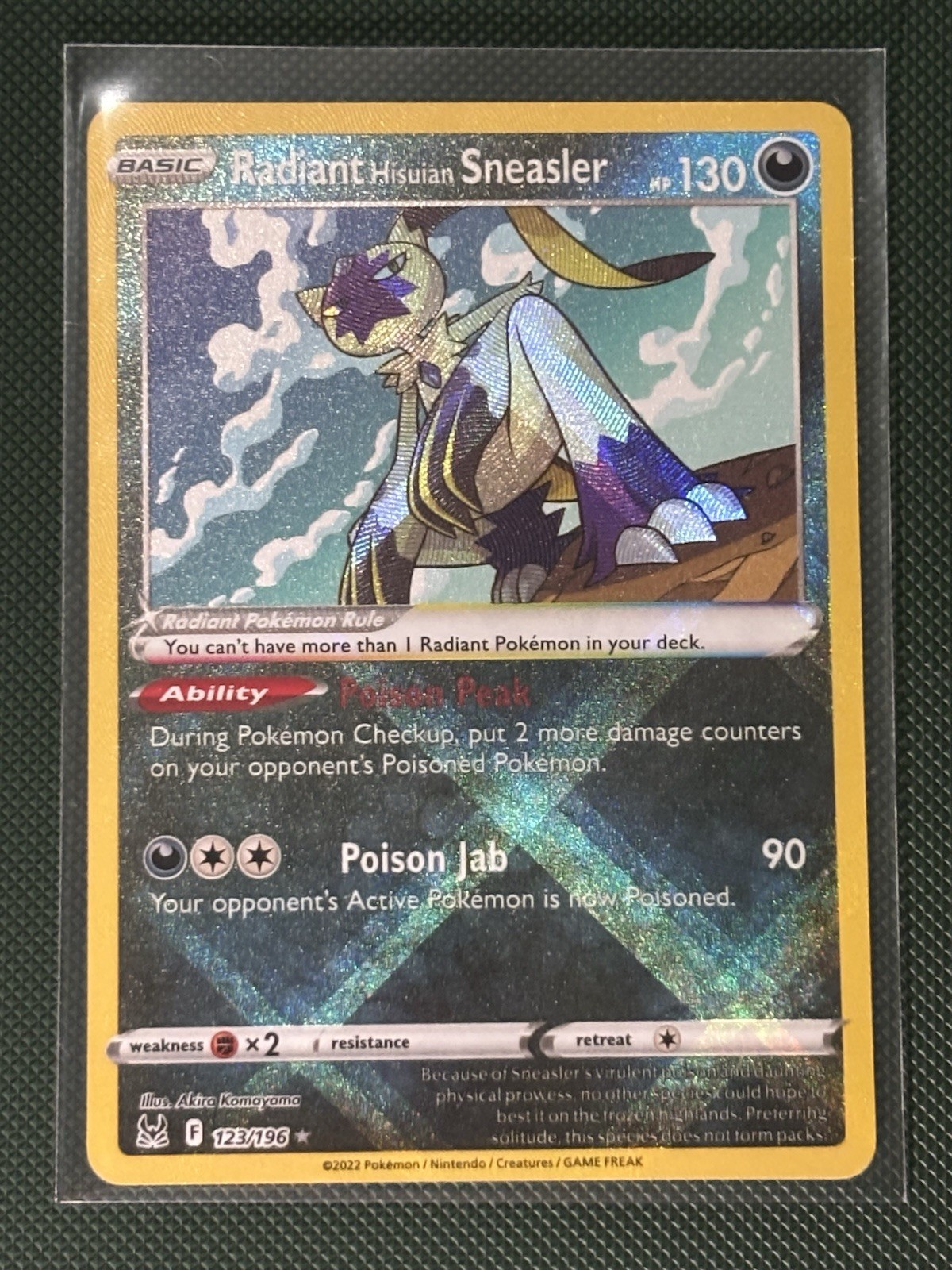 Radiant Hisuian Sneasler 123/196 Lost Origin (NEAR MINT)