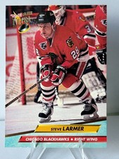 1992-1993 Fleer Ultra - Steve Larmer - #39 - Blackhawks