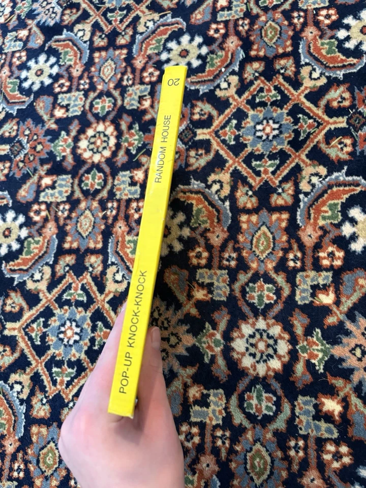 Knock-Knock Who’s There Pop Up Picture Book 1970 Foto 2 de 3