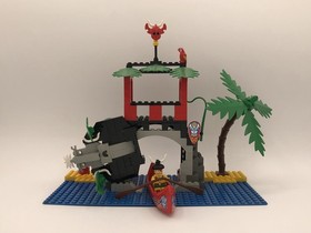 LEGO Islanders Forbidden Cove 6264